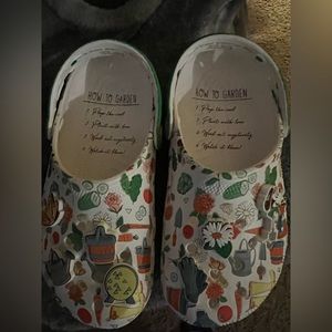 Brand new garden crocs